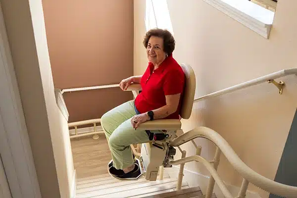 Helix Curved Stairlift Use Helix Curved Stairlift Use